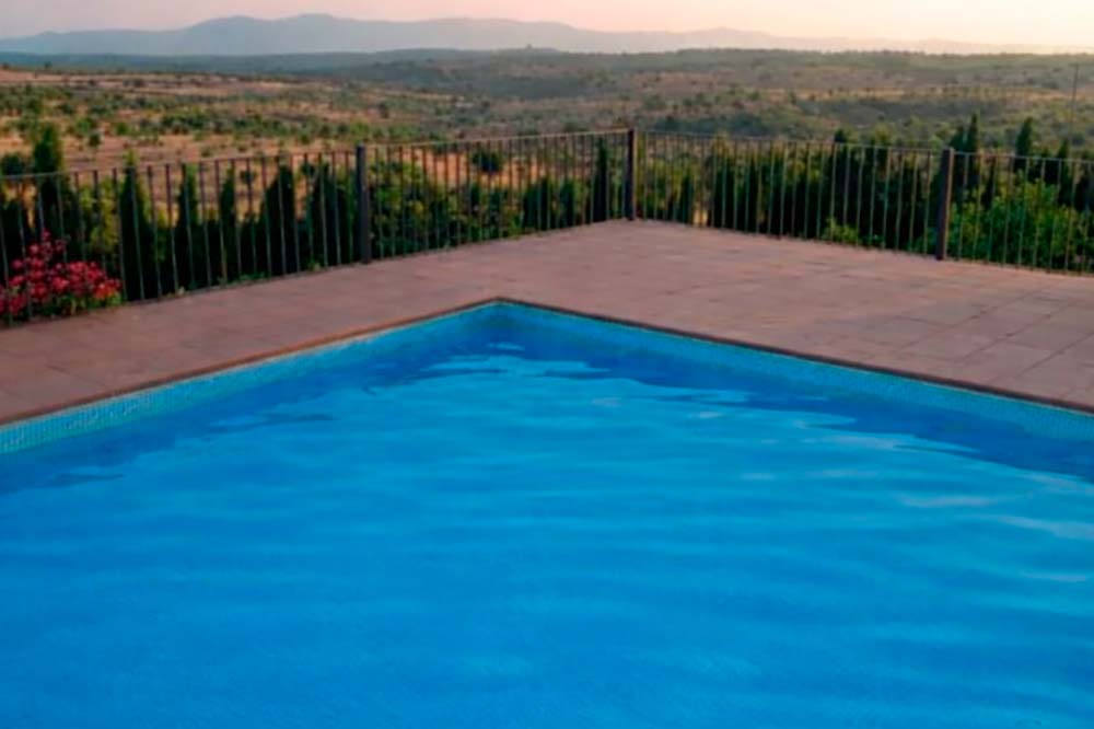 piscina casarural lamesonera piscina casarural lamesonera